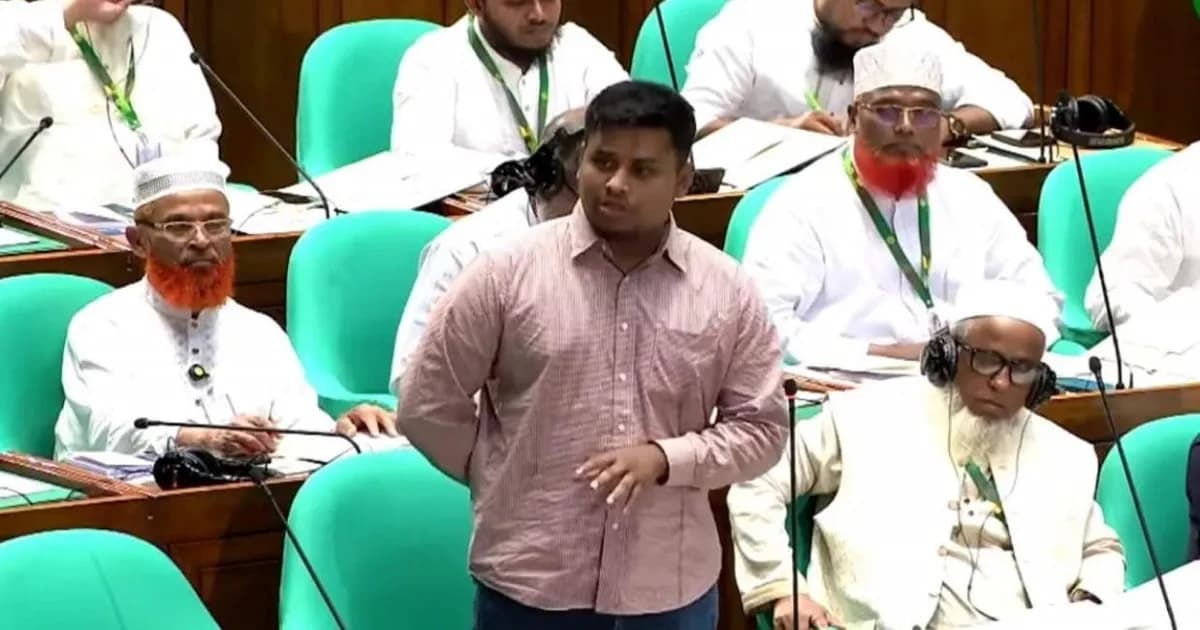 পে-স্কেল নিয়ে প্রশ্ন হাসনাতের, জবাব এড়িয়ে গেলেন প্রতিমন্ত্রী