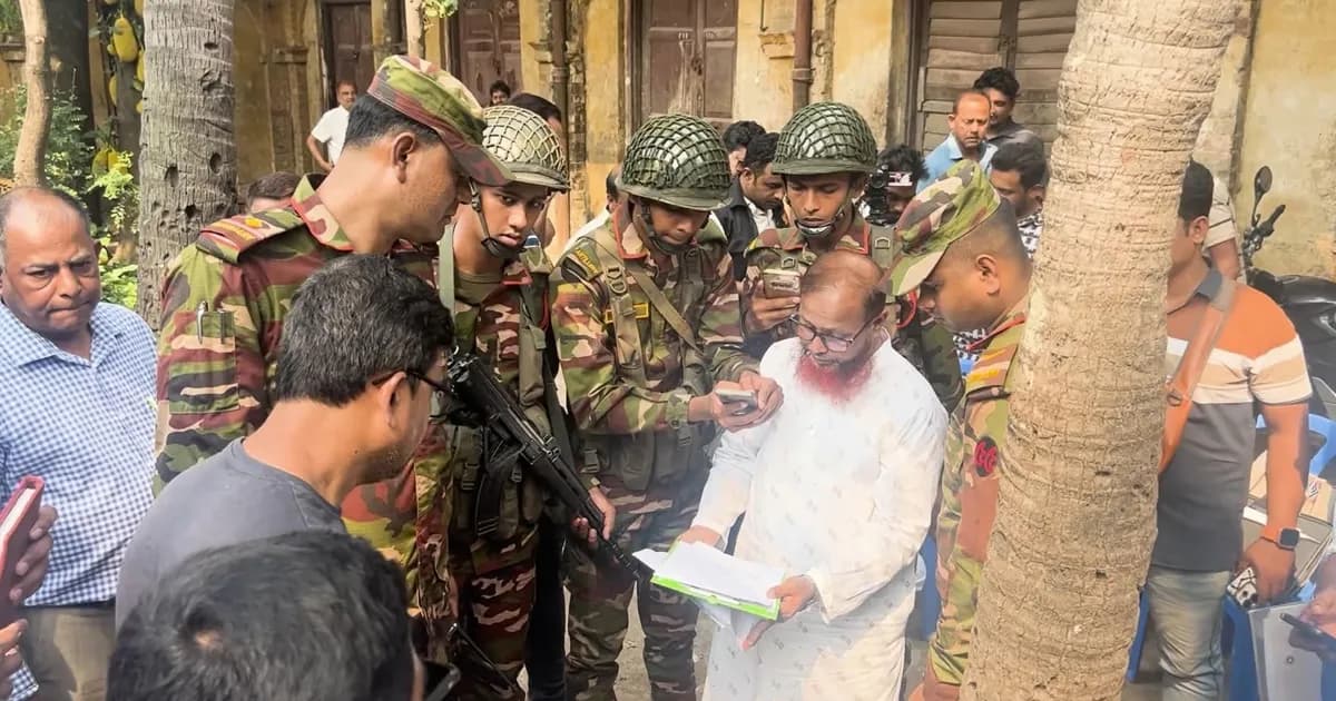 কুষ্টিয়ায় সয়াবিন তেল মজুতের দায়ে এক লাখ টাকা জরিমানা
