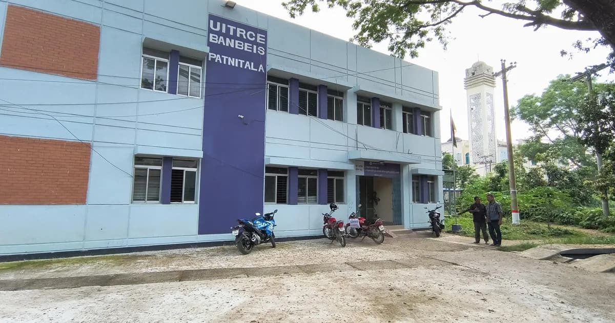 পত্নীতলায় পাসের হার ৬২.৪৩ শতাংশ, এক প্রতিষ্ঠানের সবাই ফেল