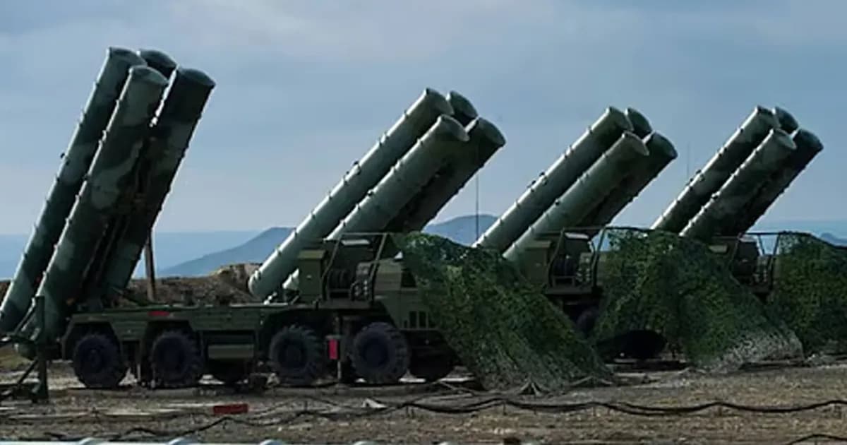 রাশিয়া থেকে এস-৪০০ আকাশ প্রতিরক্ষা ব্যবস্থা কিনছে ভারত