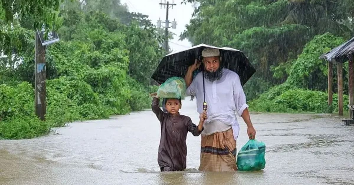 বন্যা পরিস্থিতি মোকাবিলায় স্বাস্থ্য অধিদপ্তরের ৭ জরুরি নির্দেশনা