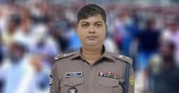 গুলশানে আওয়ামী লীগের মিছিল, ওসির পর সরানো হলো ডিসিকেও
