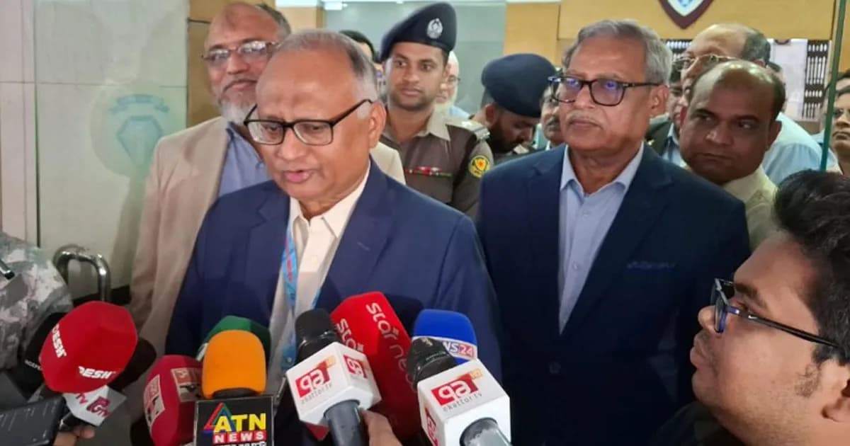 নতুন সরকারের প্রত্যাশা পূরণে পদত্যাগ করেছি: দুদক চেয়ারম্যান