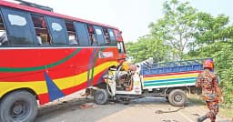 ২০২৫ সালে তিন পথে ঝরেছে ৯ হাজারের বেশি প্রাণ