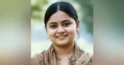 ‘আমাকে খুঁইজেন না, আমি বয়ফ্রেন্ডের সঙ্গে আছি’