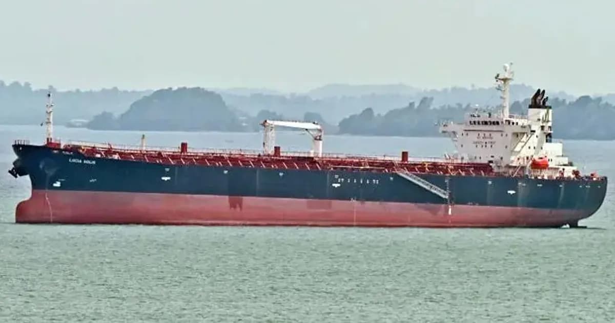 মালয়েশিয়া থেকে চট্টগ্রামে এলো আরও ৬৮ হাজার টন ডিজেল