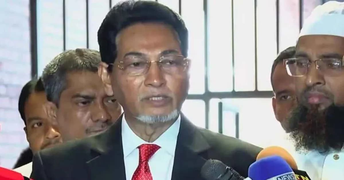 দেশের অভ্যন্তরীণ বিষয়ে প্রতিবেশীরা নাক গলাক, সেটা চাই না