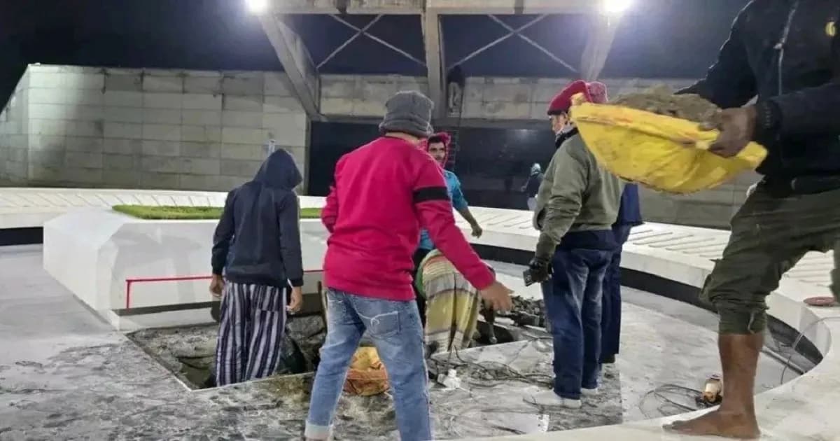 রাতের মধ্যেই শেষ হবে খালেদা জিয়ার কবর খোঁড়ার কাজ