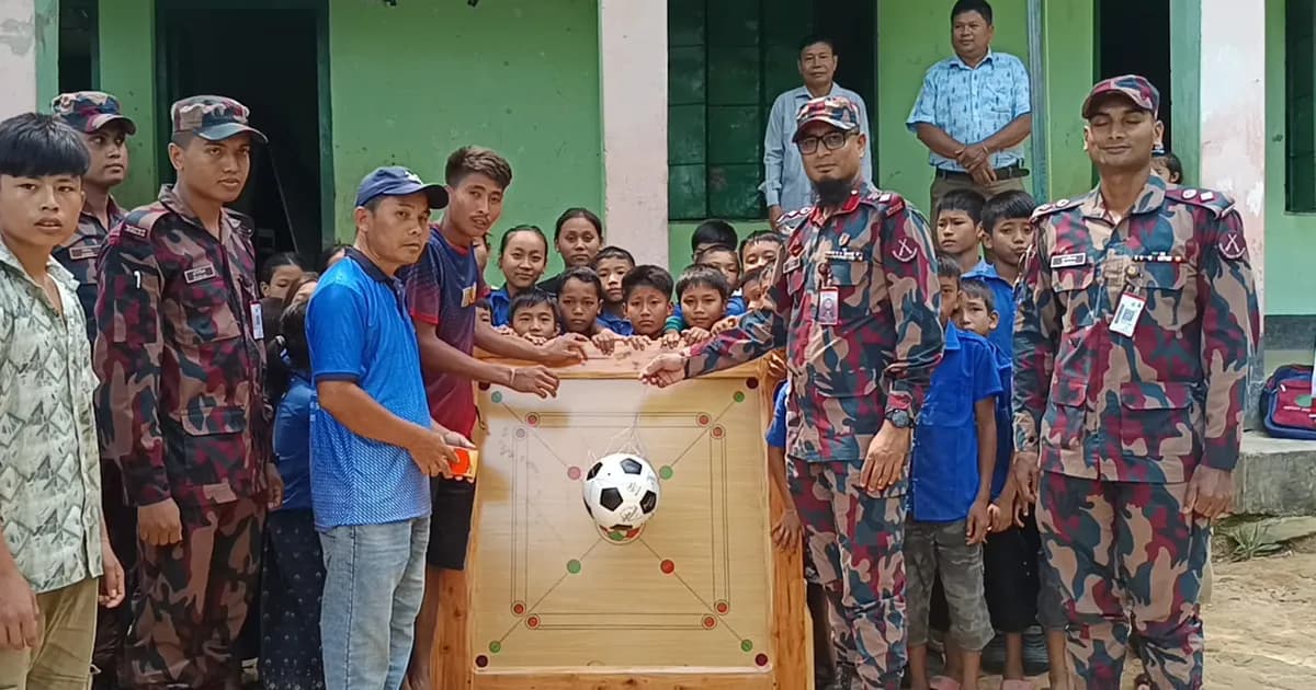 পানছড়িতে লোগাং জোন বিজিবির মানবিক উদ্যোগ