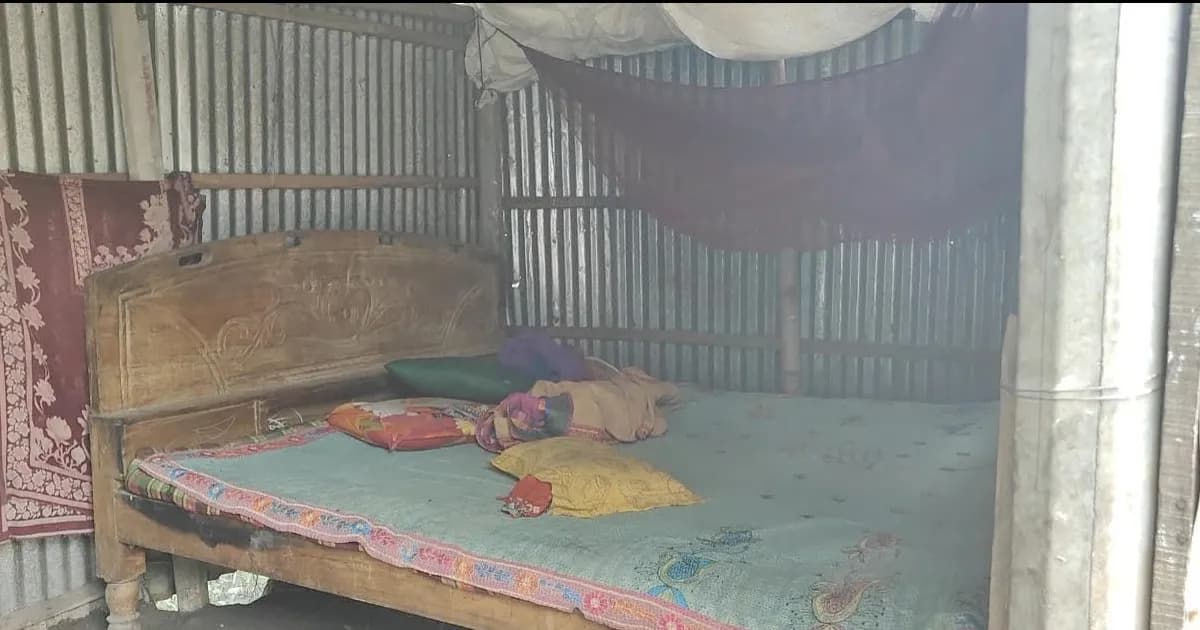 শেরপুরে গৃহবধূর ঝুলন্ত মরদেহ উদ্ধার, তদন্তে পুলিশ