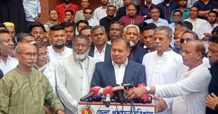 দক্ষিণাঞ্চল ঘিরে বড় উন্নয়ন পরিকল্পনা তুলে ধরলেন তথ্যমন্ত্রী