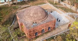 ‘জিনের মসজিদ’ দেখতেই ভিড়, মুঘল স্থাপত্যে মুগ্ধ পর্যটক