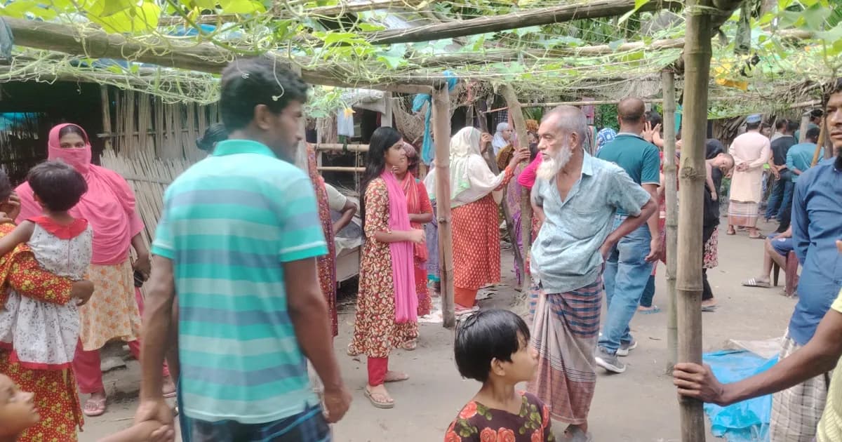 পরকীয়ার অভিযোগে স্ত্রীকে পিটিয়ে হত্যা, থানায় স্বামীর আত্মসমর্পণ