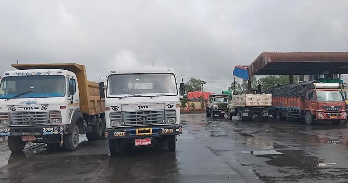বাংলাবান্ধা স্থলবন্দরে রাজস্ব আদায় বেড়েছে দ্বিগুণ