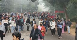 ভর্তি পরীক্ষার হলে মেয়ে, বাইরে অপেক্ষমাণ বাবার হঠাৎ মৃত্যু