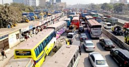 ঢাকা-চট্টগ্রাম মহাসড়কে তীব্র যানজট, ভোগান্তিতে যাত্রীরা