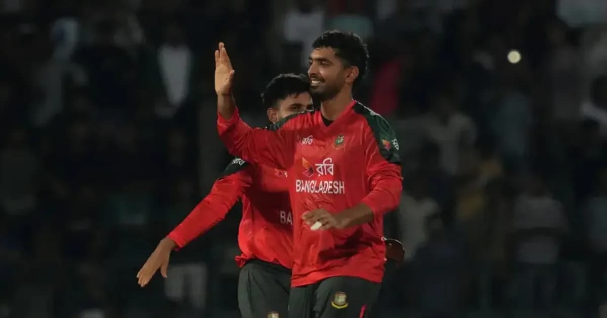 ১৫০ রানের জুটি ভেঙে বাংলাদেশকে স্বস্তি দিলেন সাইফ