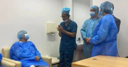 খালেদা জিয়ার খোঁজ নিতে এভারকেয়ারে প্রধান উপদেষ্টা