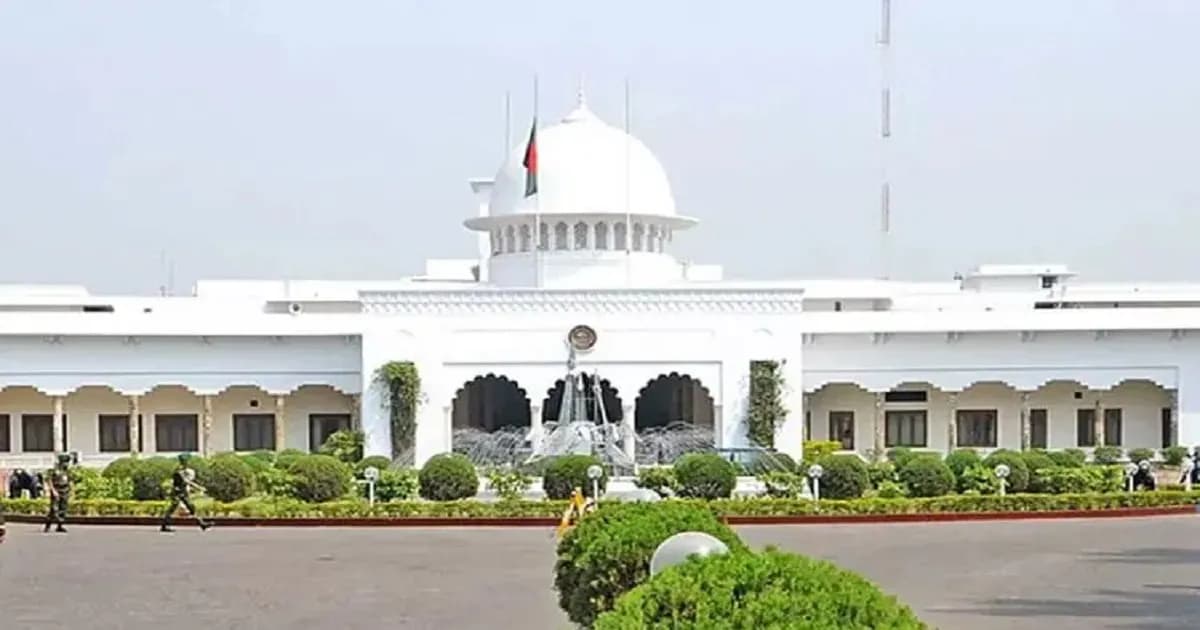 বাংলাদেশের রাষ্ট্রপতি কতটা ক্ষমতাবান, সংবিধান কী বলে?