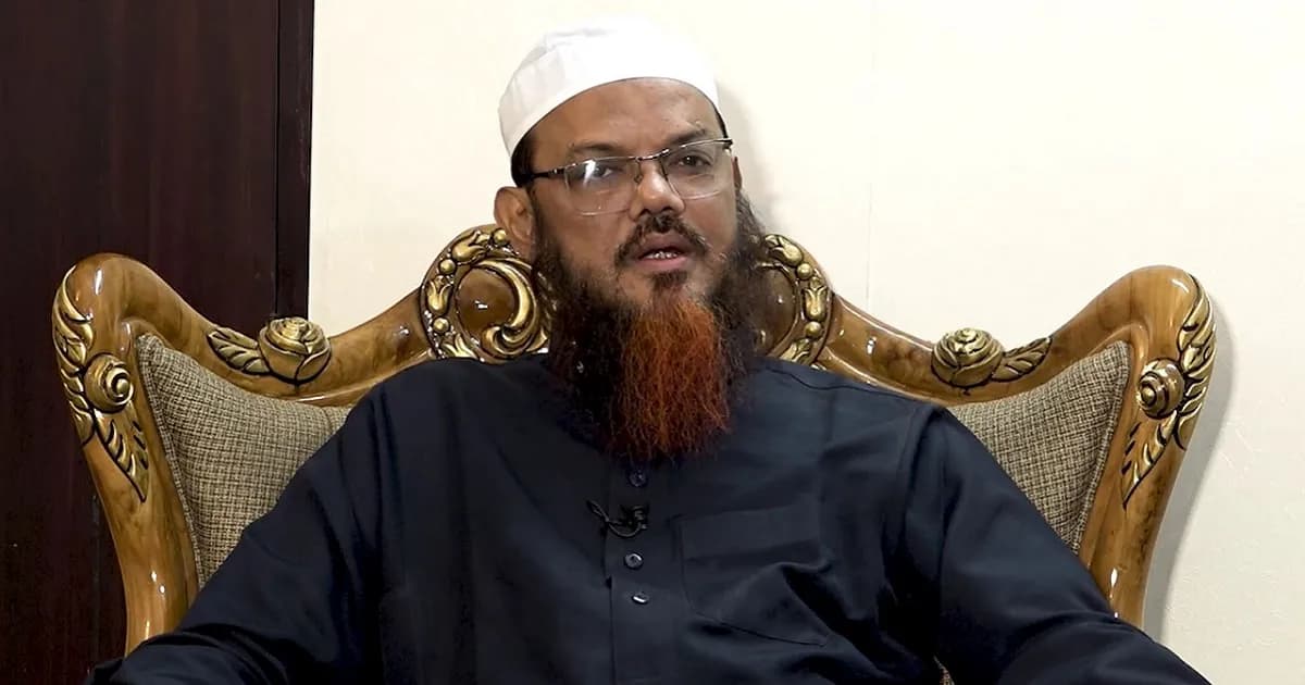 জামায়াতের অবস্থান জনগণের সঙ্গে ধোঁকাবাজি: চরমোনাই পীর