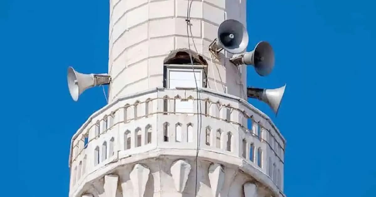 রমজানে লাউডস্পিকার ব্যবহার বন্ধের নির্দেশনা দিলো সৌদি সরকার