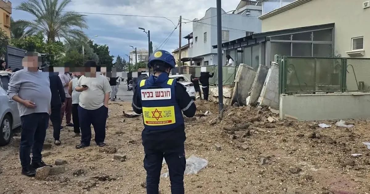 ইসরায়েলে আবারও ক্লাস্টার মিসাইল হামলা ইরানের