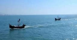 নৌকাসহ ৯ জেলেকে ধরে নিয়ে গেছে আরাকান আর্মি