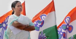 পশ্চিমবঙ্গে তৃণমূল কংগ্রেসের ৫৭১ কোটি টাকার ব্যাংক হিসাব জব্দ