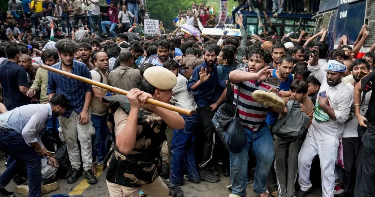 ভারতের ছাত্র আন্দোলনে ঠিক যেন বাংলাদেশের ‘জুলাই’ স্মৃতি