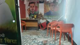 খুলনায় বিএনপি কার্যালয়ে গুলি ও বোমা হামলা, নিহত ১