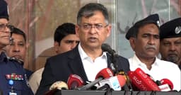 লুট হওয়া ও অবৈধ অস্ত্রের তথ্য দিলে মিলবে ২ লাখ টাকা
