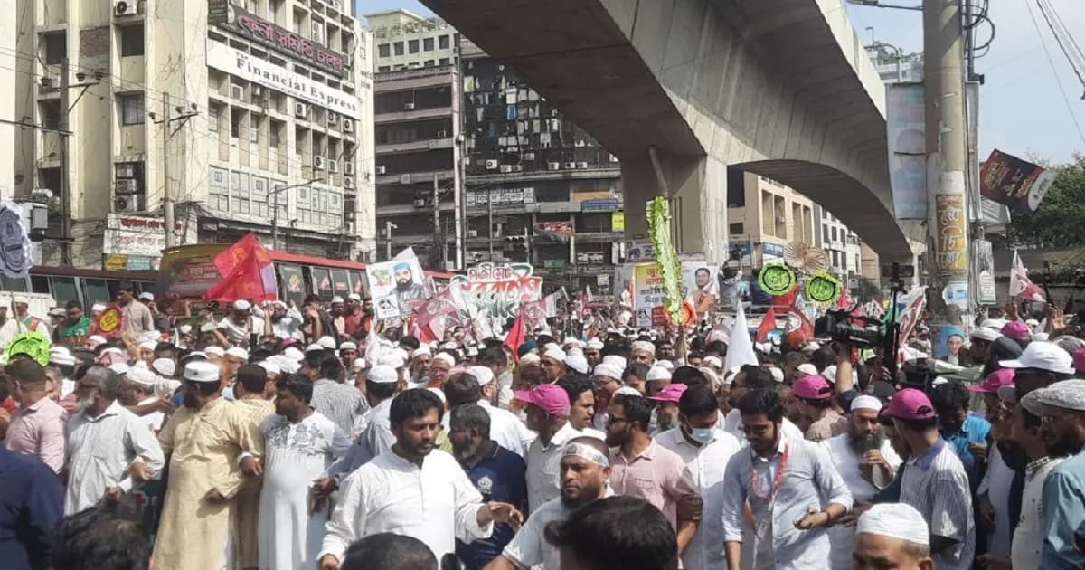 পাঁচ দফা দাবিতে জামায়াতসহ ৮ দল মিছিল নিয়ে যমুনার পথে