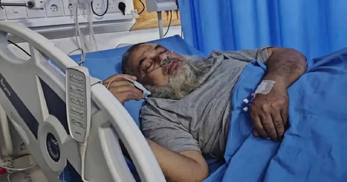 ভালো নেই ‘পানি লাগবে, পানি’ বলে শহীদ হওয়া মুগ্ধর বাবা