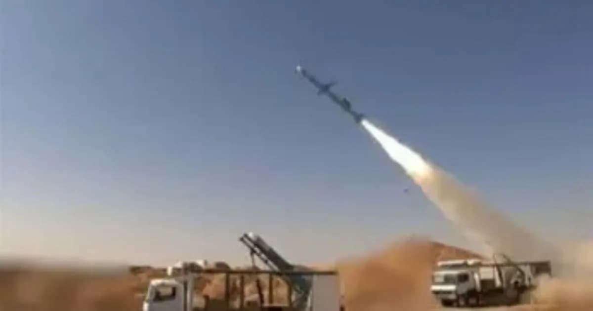 ইসরায়েলের কমান্ড সেন্টারে ইরানের নতুন ক্ষেপণাস্ত্র ও ড্রোন হামলা