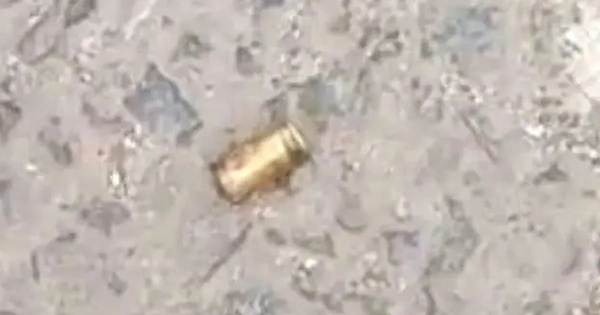 নারায়ণগঞ্জে ফাঁকা গুলি ছুড়ে বিকাশ কর্মীর টাকা ছিনতাই