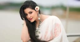 আজ সন্ধ্যায় পরীমনির বিয়ে!