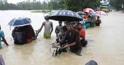 চট্টগ্রামে বন্যা-পাহাড়ধসে মৃত বেড়ে ৩৯, বিপর্যস্ত ৯ লাখ ২৮ হাজার মানুষ