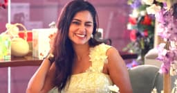 কলকাতার ক্যাফে কালচার মুগ্ধ করলো তাসনিয়া ফারিণকে