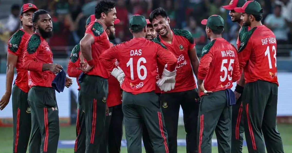 ৩ পরিবর্তন নিয়ে ফিল্ডিংয়ে বাংলাদেশ, একাদশে নেই লিটন দাস