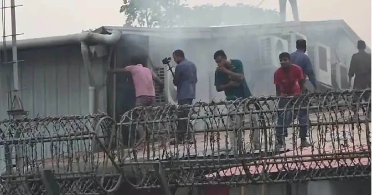 গাজীপুরে ইবনে সিনা ওষুধ কারখানার আগুন নিয়ন্ত্রণে
