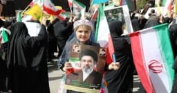 ইরানে আয়াতুল্লাহ আলি খামেনির স্মরণে শোকসভায় জনতার ঢল