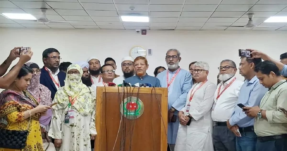 ‘৭০ অনুচ্ছেদ সংস্কার হলে অলি আহমদই হতেন রাষ্ট্রপতি’