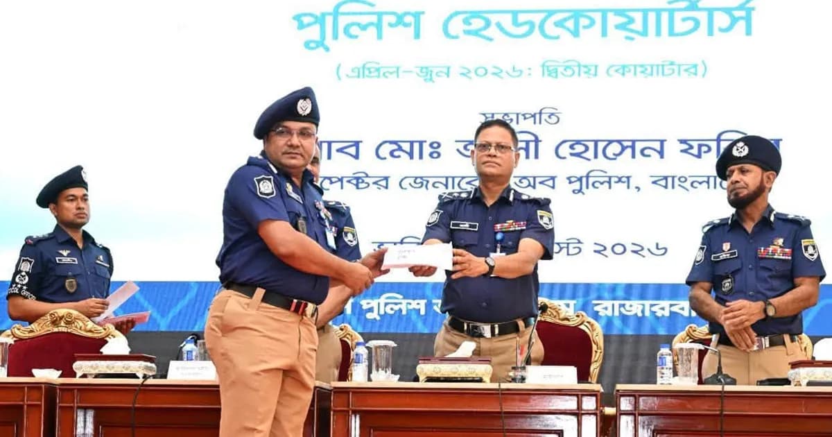 অস্ত্র-মাদক উদ্ধার ও আইনশৃঙ্খলায় দেশসেরা কুমিল্লার পুলিশ সুপার