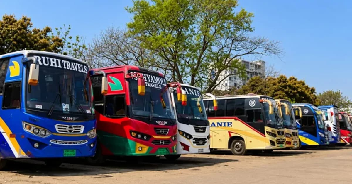 রাজশাহীর সঙ্গে সারা দেশের বাস চলাচল বন্ধ