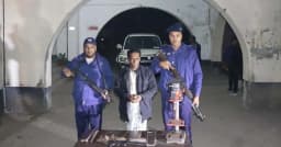 মধুখালীতে অস্ত্র তৈরী কারখানায় অভিযান, একজন আটক