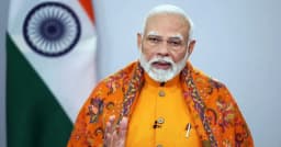 জ্বালানি সাশ্রয়ে নিজের গাড়িবহর অর্ধেকে নামানোর নির্দেশ মোদীর