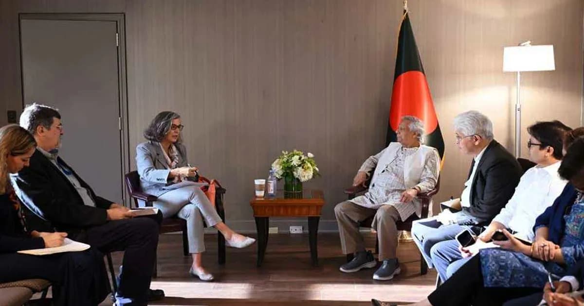 দুর্যোগপ্রবণ অঞ্চলে জলবায়ু সহনশীল আবাসন চান প্রধান উপদেষ্টা