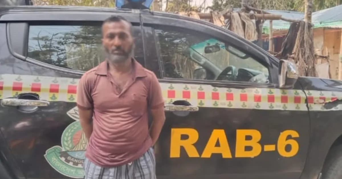 যশোরে র্যাব-৬ এর অভিযানে কুখ্যাত ডাকাত জালাল শেখ গ্রেফতার