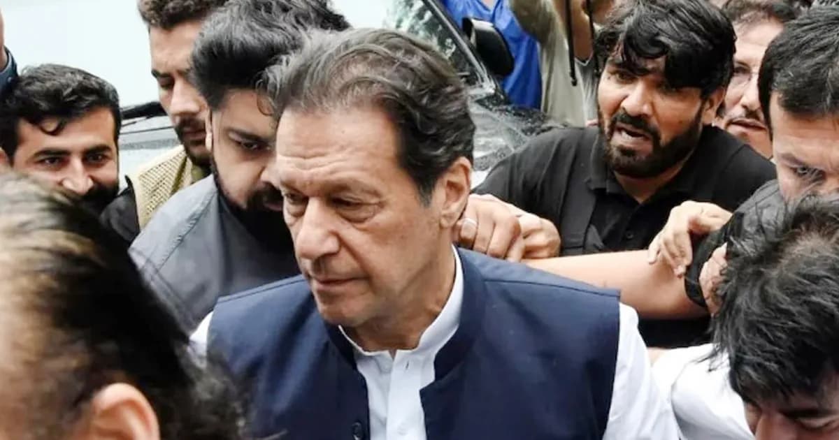 কারাগারে ইমরান খানের সঙ্গে সাক্ষাৎ নিষিদ্ধ করল পাকিস্তান সরকার
