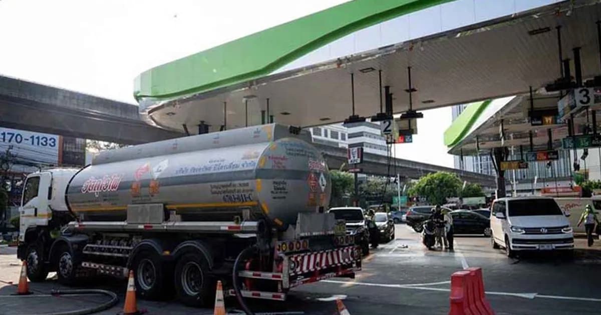 ১ এপ্রিল থেকে পেট্রোল রপ্তানি বন্ধ করতে যাচ্ছে রাশিয়া